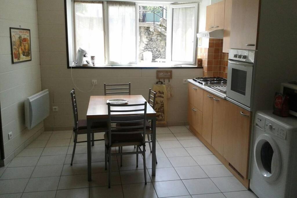 Cure Thermale Ou Vacances D'Ete Au Mont Dore Exterior foto